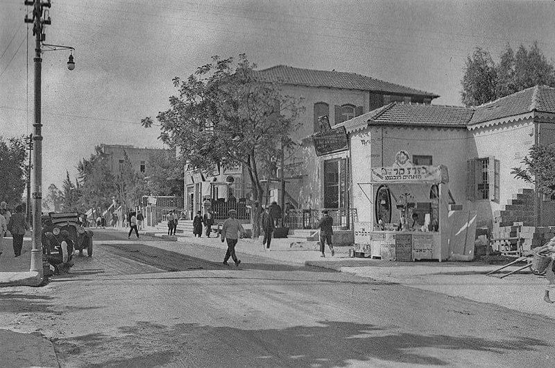 רחוב הרצל בתל-אביב, שנות העשרים