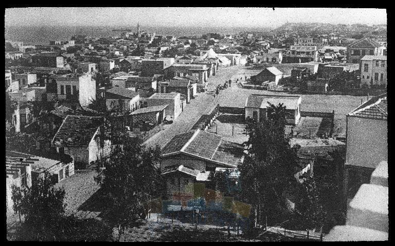 מבט אווירי על כרם התימנים והים